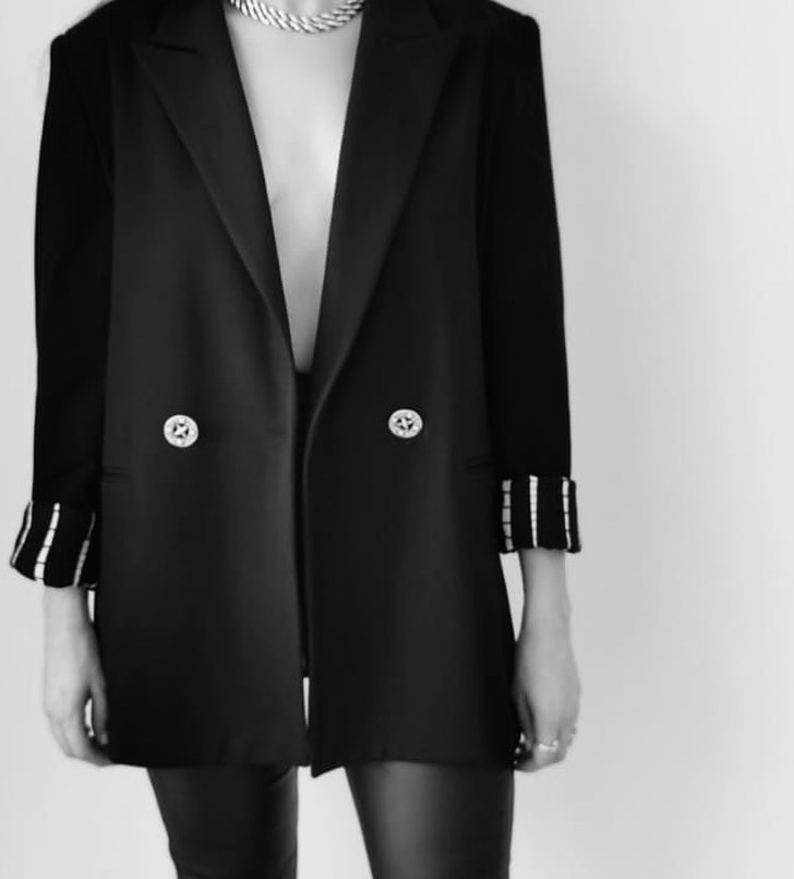 Classic Twist Blazer