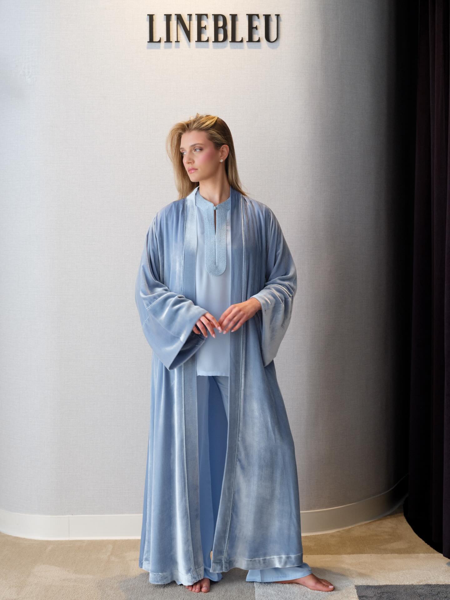 Le Set du Musée Bleu Ciel Velvet